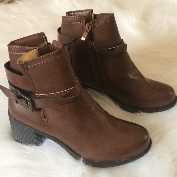 Shoes - 💋ONE PAIR LEFT💋 Super Cute Booties